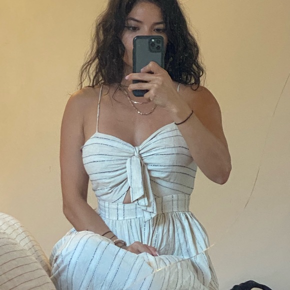 Striped midi dress with front tie - Picture 5 of 6